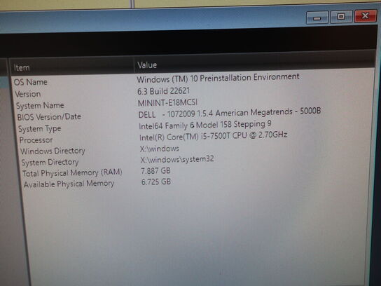 DELL OptiPlex 3050 | Intel i5-7500T | 8 GB | 256 GB SSD | SAMSUNG 22" skærm