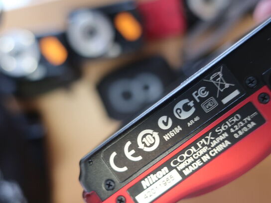 Ældre kameraer SAMSUNG, NIKON 