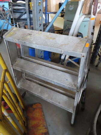 Sækkevogn, lille stige, savbukke