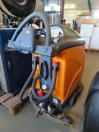 Taski gulvvaskemaskine