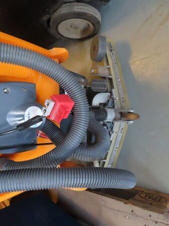 Taski gulvvaskemaskine