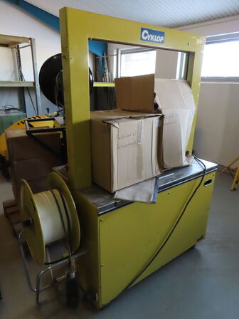 Cyklop omsnøringsmaskine