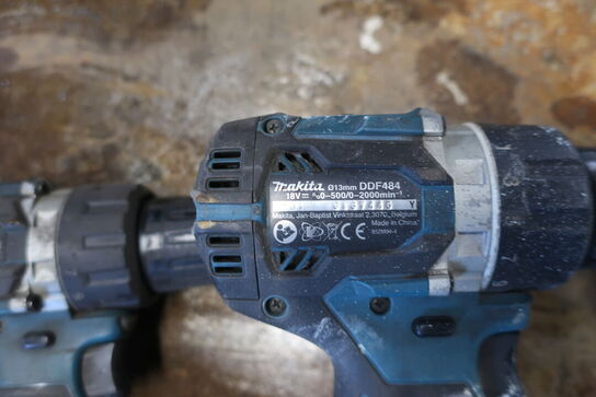 2 stk. akku håndværktøj MAKITA DDF484 med 3 stk. batterier