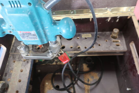 Overfræser MAKITA 3620