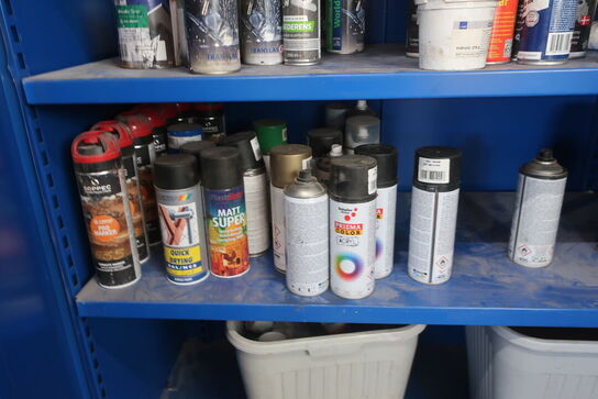 Stålskab med div. Plejemidler