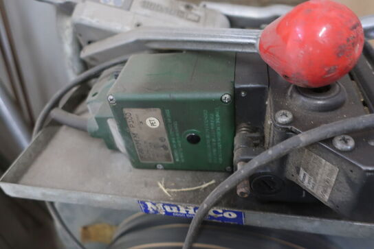 Båndstrammer samt vogn