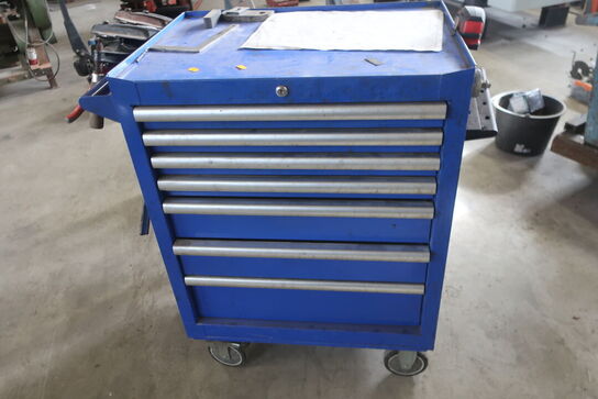 Værktøjsvogn med div. Værktøj