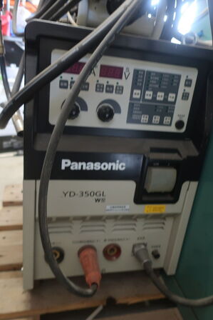 Svejseværk PANASONIC YD-350GL W med svejserundbord