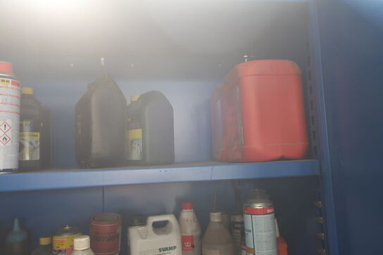 Stålskab med div. Plejemidler