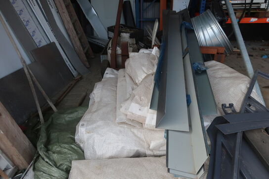 Div. varelager, reservedele, wienerstige, multistige m.m.