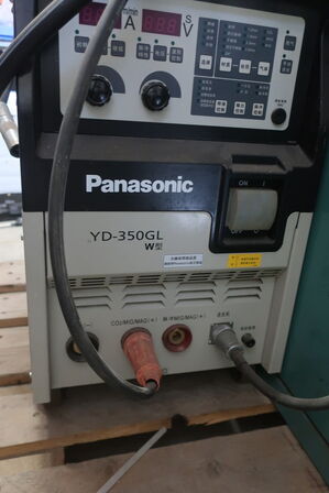 Svejseværk PANASONIC YD-350GL W med svejserundbord