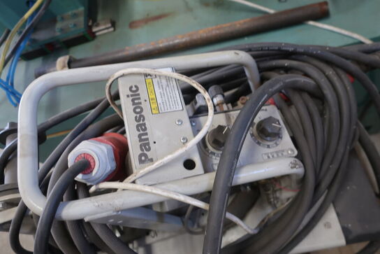 Svejseværk PANASONIC YD-350GL W med svejserundbord