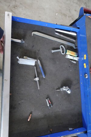 Værktøjsvogn med div. Værktøj