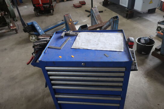 Værktøjsvogn med div. Værktøj