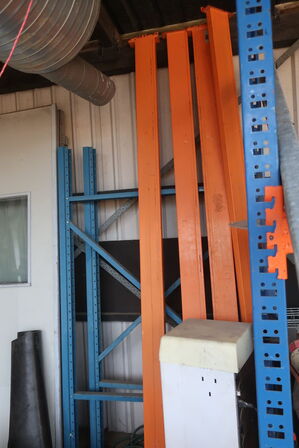 Pallereol med ekstra vanger og gavle