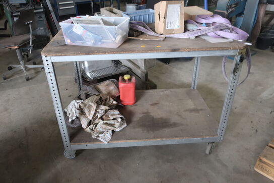 Opevaringsvogn med indhold