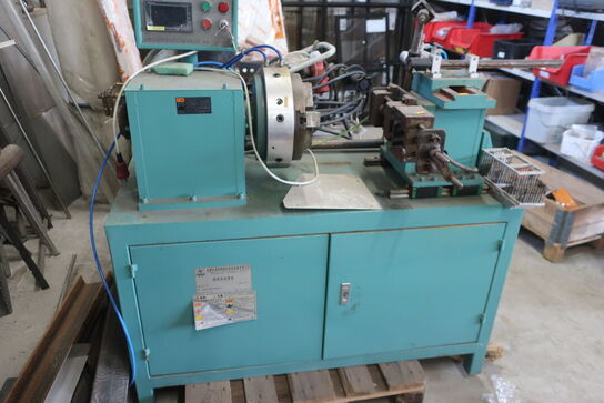 Svejseværk PANASONIC YD-350GL W med svejserundbord