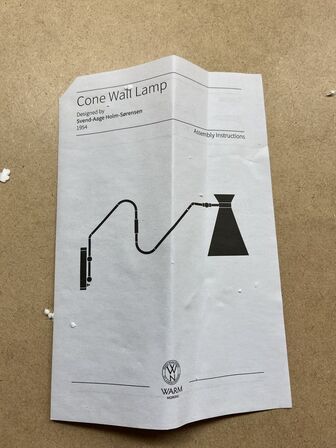 Væglampe WARM NORDIC Model: Cone Wall Lamp IT NO: 431000