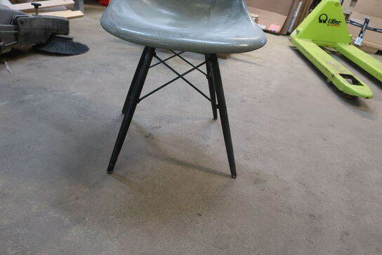 Stol VITRA Model:727 Eames DSR Fiberglass 22245748