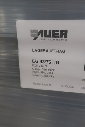 330 stk. plastbakker NUER PACKAGING Model: EG 43/75 HG
