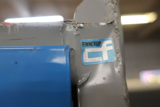 2 stk. Materialeskabe HØVIK STÅL, FINNERUP Model: AT20SKAB