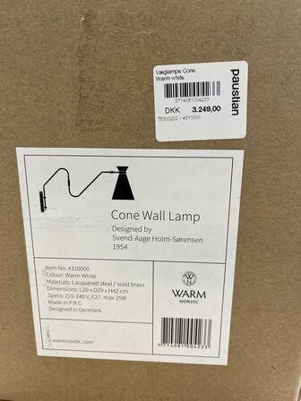 Væglampe WARM NORDIC Model: Cone Wall Lamp IT NO: 431000