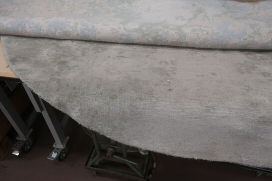 Gulvtæppe MASSIMO Model: Space Surface IT NO: 100100112