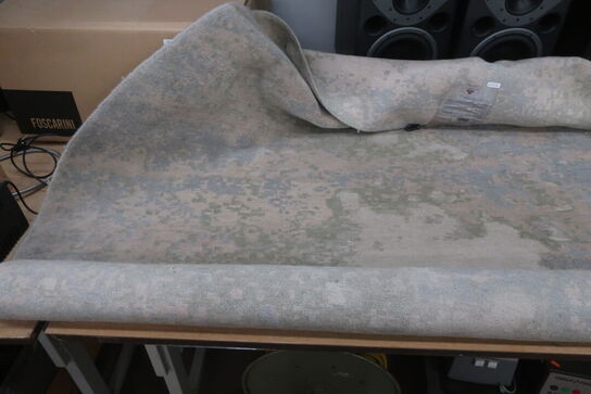 Gulvtæppe MASSIMO Model: Space Surface IT NO: 100100112