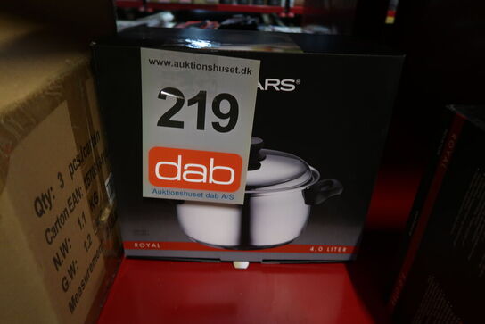 Fiskars Royal gryde med låg 4 liter uden belægning