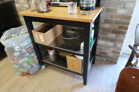 Opbevaringsbord uden indhold