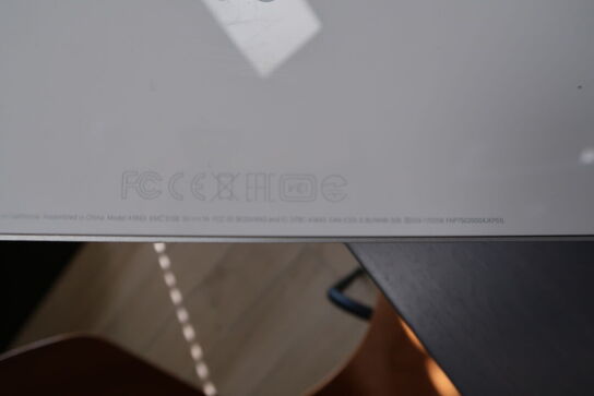 Allinone computer APPLE iMac A1311 med tastatur og mus APPLE A1843, A1657