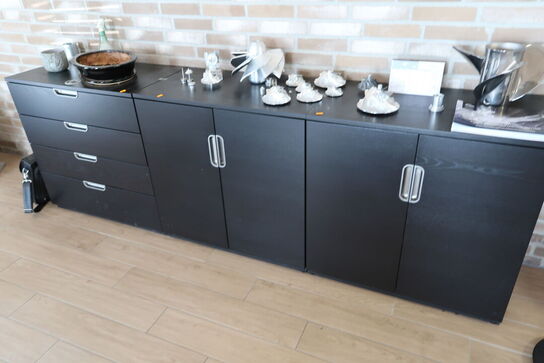 3 stk. skabe uden indhold