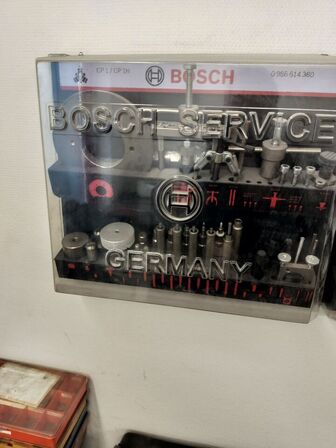 Bosch værktøjstavler med specialværktøj (se beskrivelse)