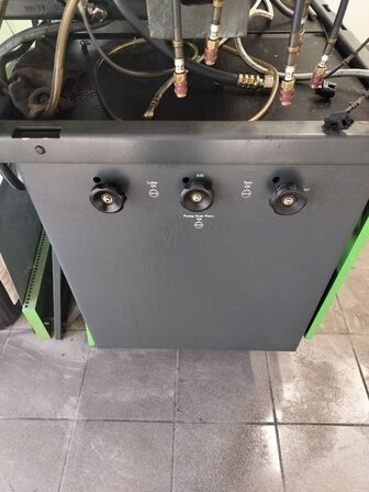 Bosch EPS 815 diesel testbænk med KMA 802 årg 2005 (se beskrivelse)