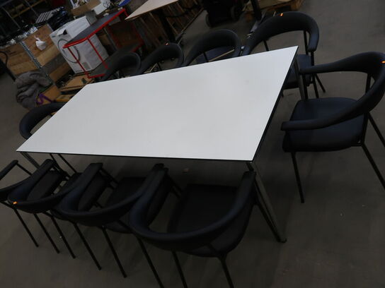 Konferencebord med 10 stk. stole