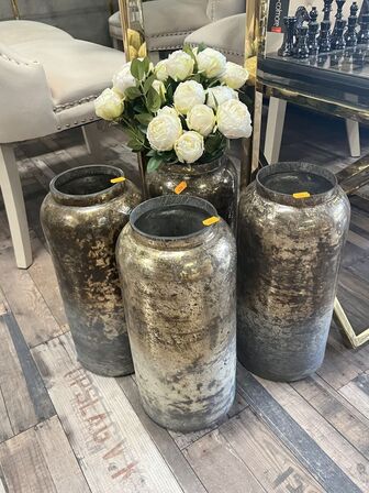 4 stk. Vaser m. blomster