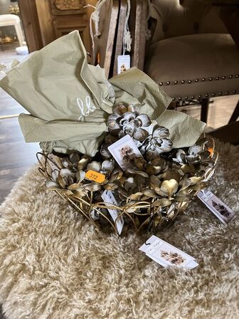 Kurv m. Servietholder 