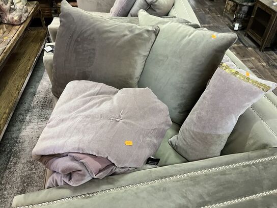 Div. Puder m. Plaid BYLIVING COPENHAGEN