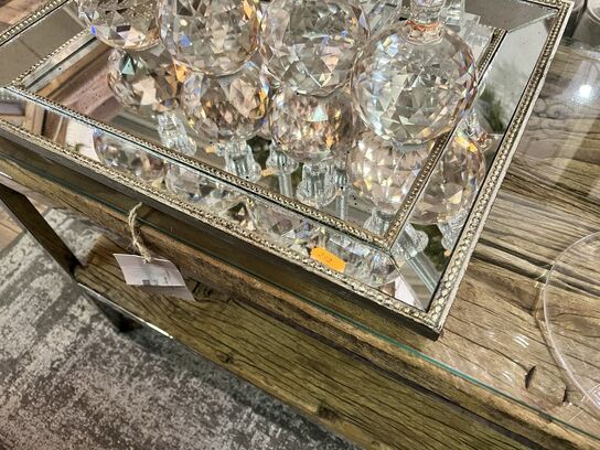 Glas fad m. Lysestager