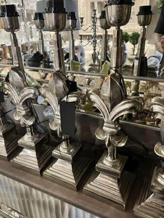 3 stk. Lamper u. Skærm COLMORE 13x13x49 cm