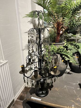 Lysestage m. glaskrystaller