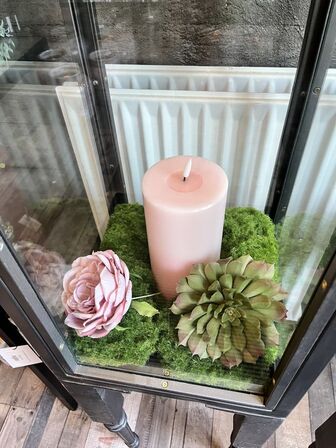 Montra m. Dekoration H: 150 CM