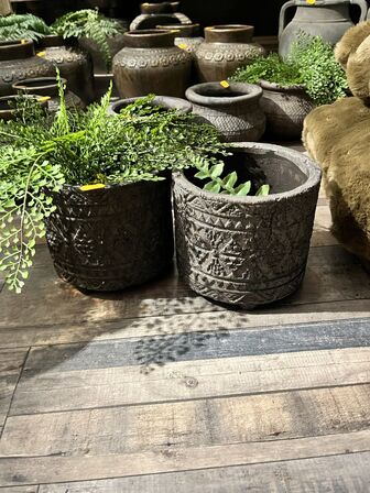 2 stk. Potter m. Planter