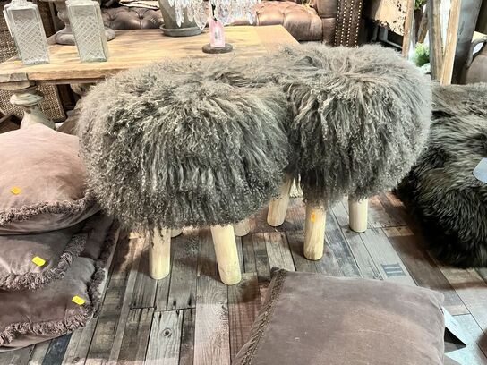 2 stk. Skamler m. Pels