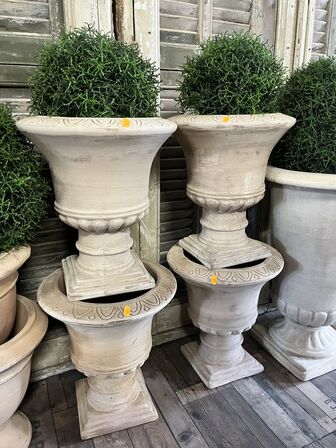 4 stk. Potter m. Planter