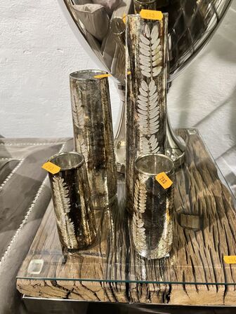 4 stk. Vaser ACCANTUS