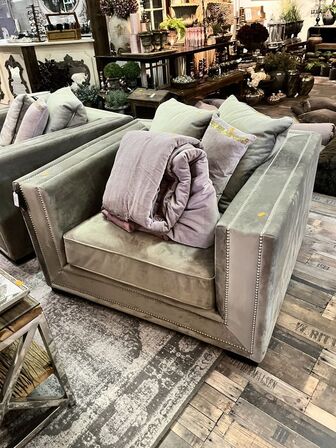 Længestol VENICE TAUPE 111x106x64 cm