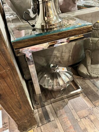 Sidebord i træ/glas 50x35x65