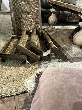 4 stk. Bakker m. Fødder