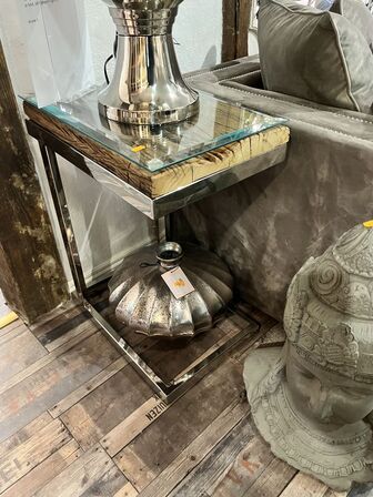 Sidebord i træ/glas 50x35x65